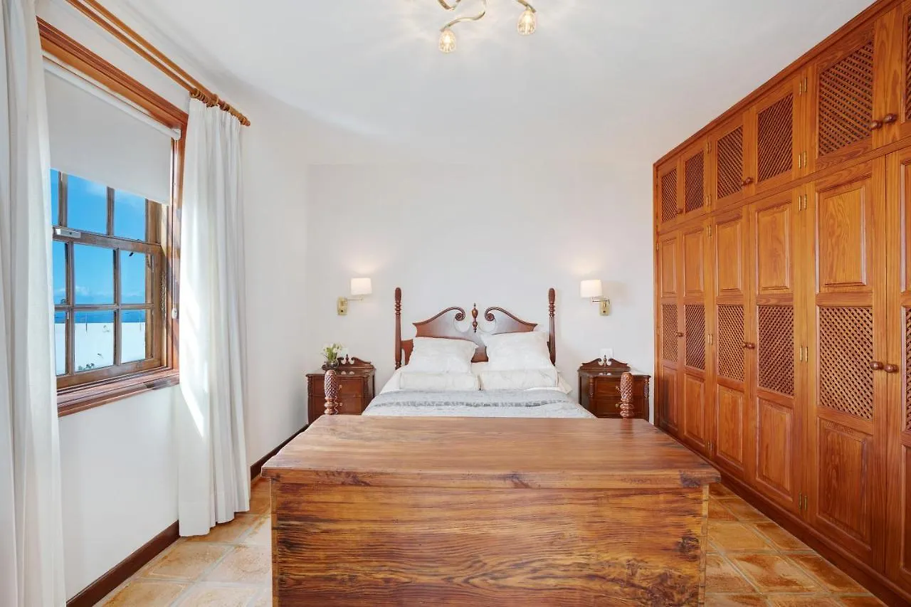 Casa 1700 Los Quemados Spain