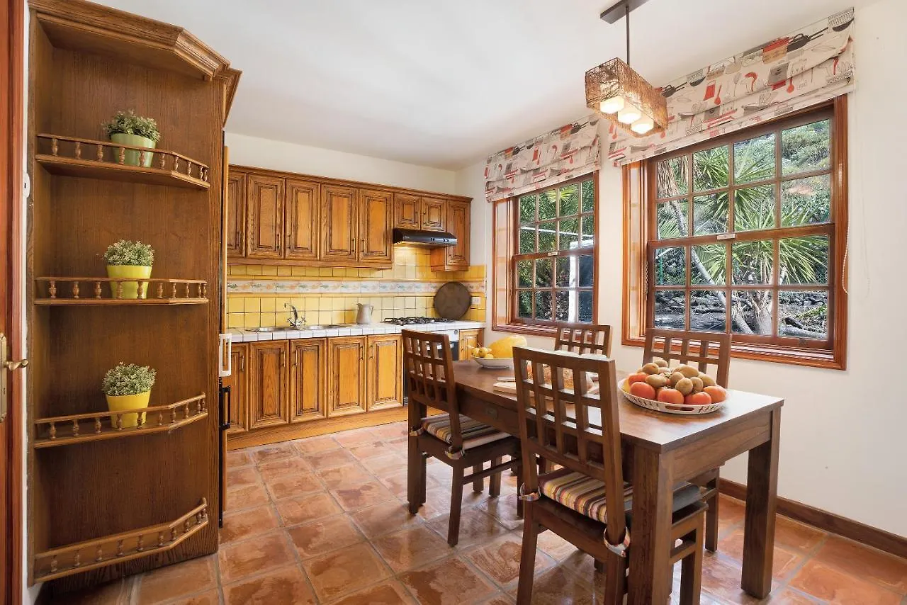 Casa 1700 Los Quemados Holiday home